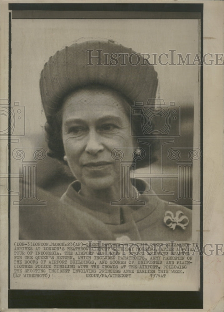 1974 Queen of England,Elizabeth II - Historic Images