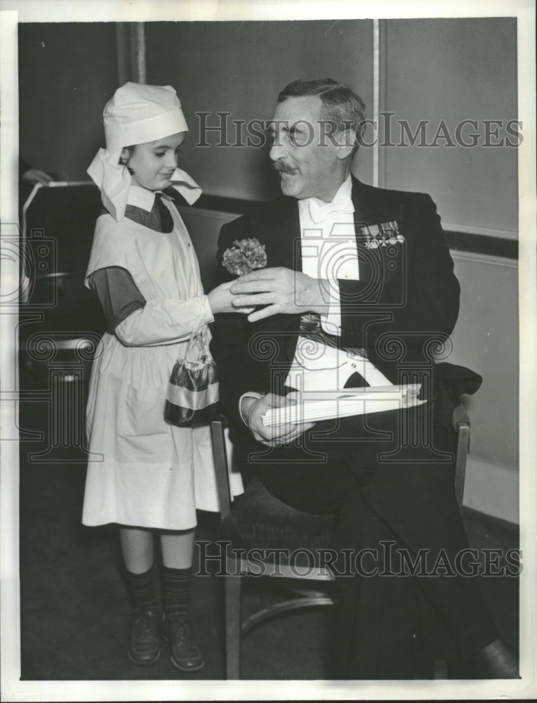 1930&#39;s Sir Ronald Lindsay Armistice Ball - Historic Images