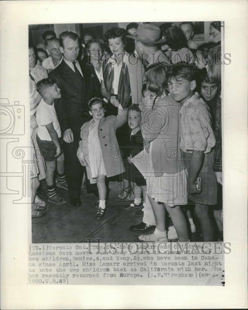 1949 Heddy Lamarr &amp; Kids Denise Tony - Historic Images