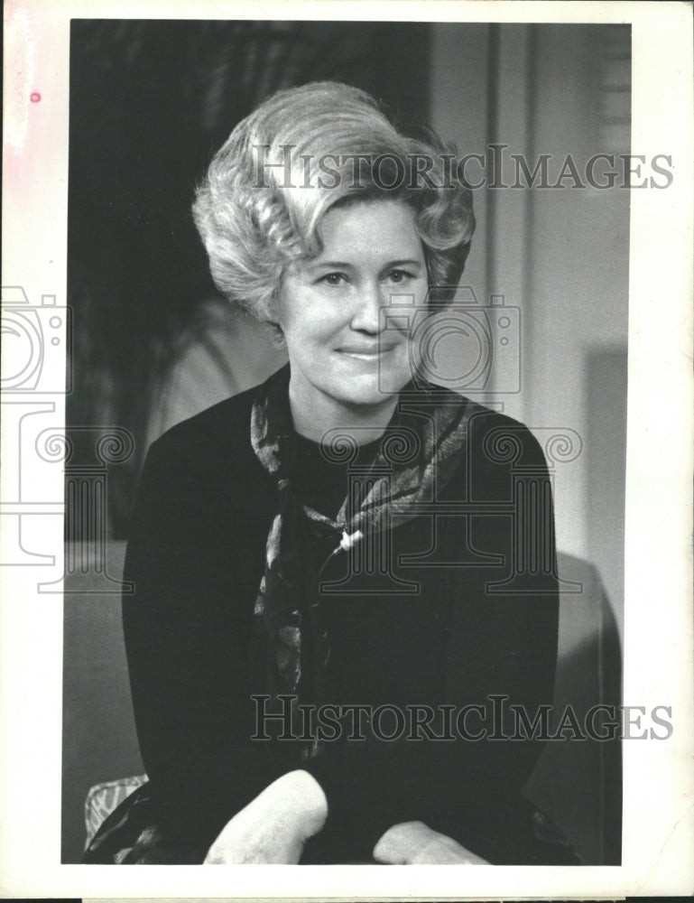 1976 Erma Bombeck Columnist Commentator - Historic Images