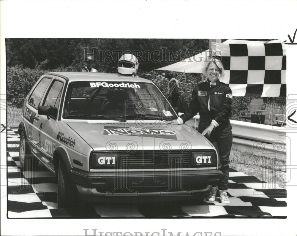 1986 Barbara McClellan Waterford Road Race - Historic Images