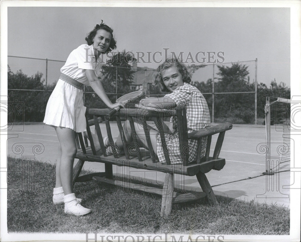 1940 Virginia Hills/Patricia Floyd-tennis - Historic Images