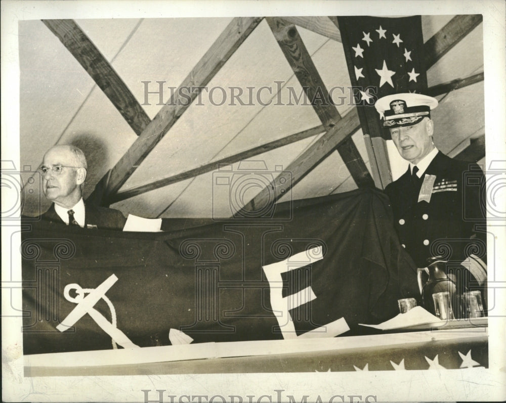 1957 WT Cluverius Navy Flag Alvan Macauley - Historic Images