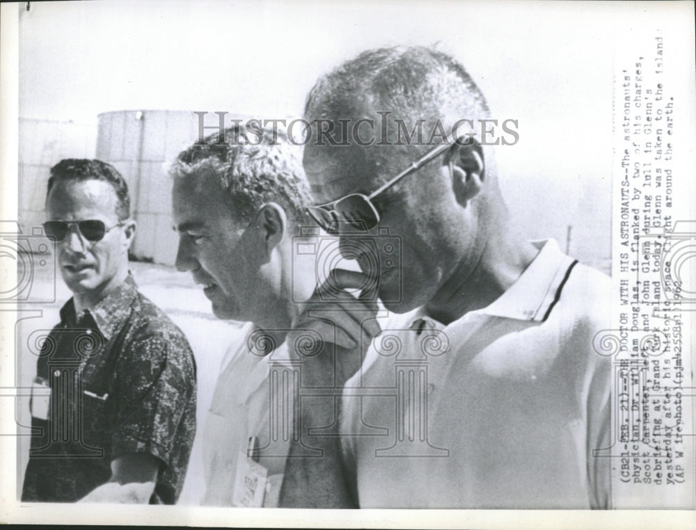 1962 John Herschel Glenn Marine Turk Island - Historic Images