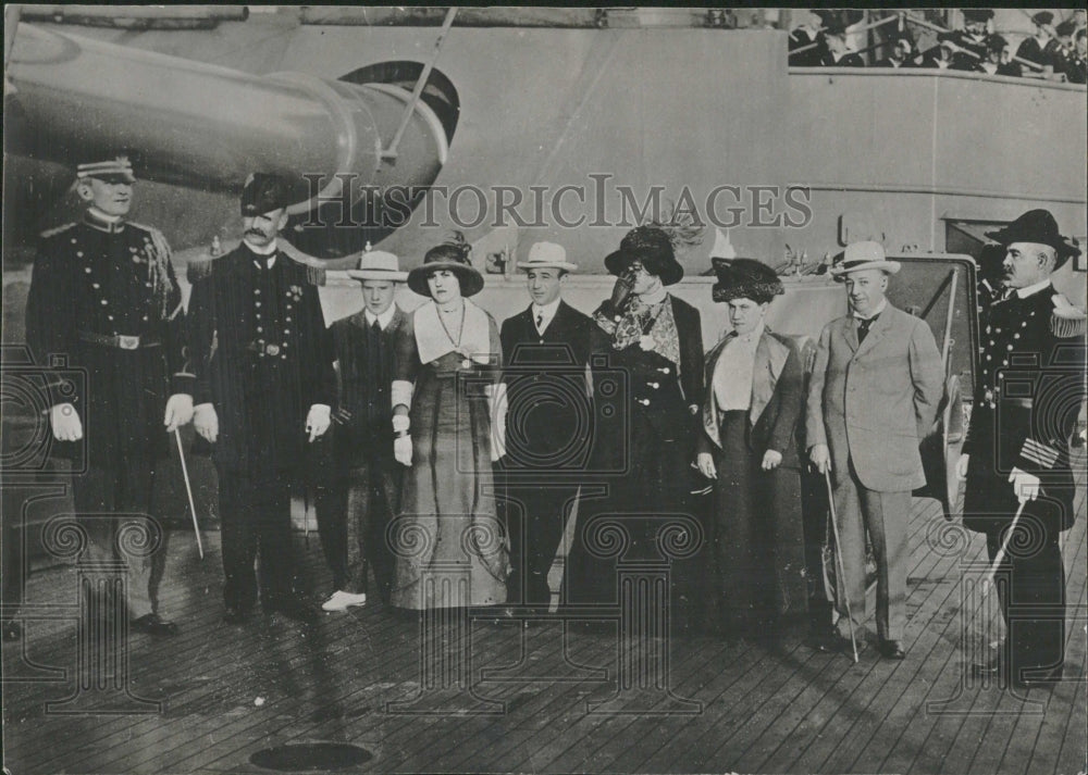 Secretary Knox party U.S.S. Washington on board - Historic Images