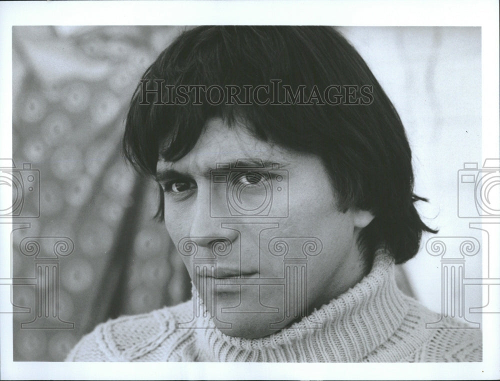 1977 Nick Mancuso Canadian Actor - Historic Images