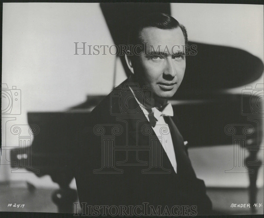 1963 Grant Johannesen Concert Pianist - Historic Images