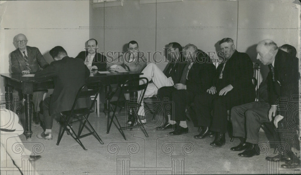 1935 Jury In Policeman Shooting - Historic Images