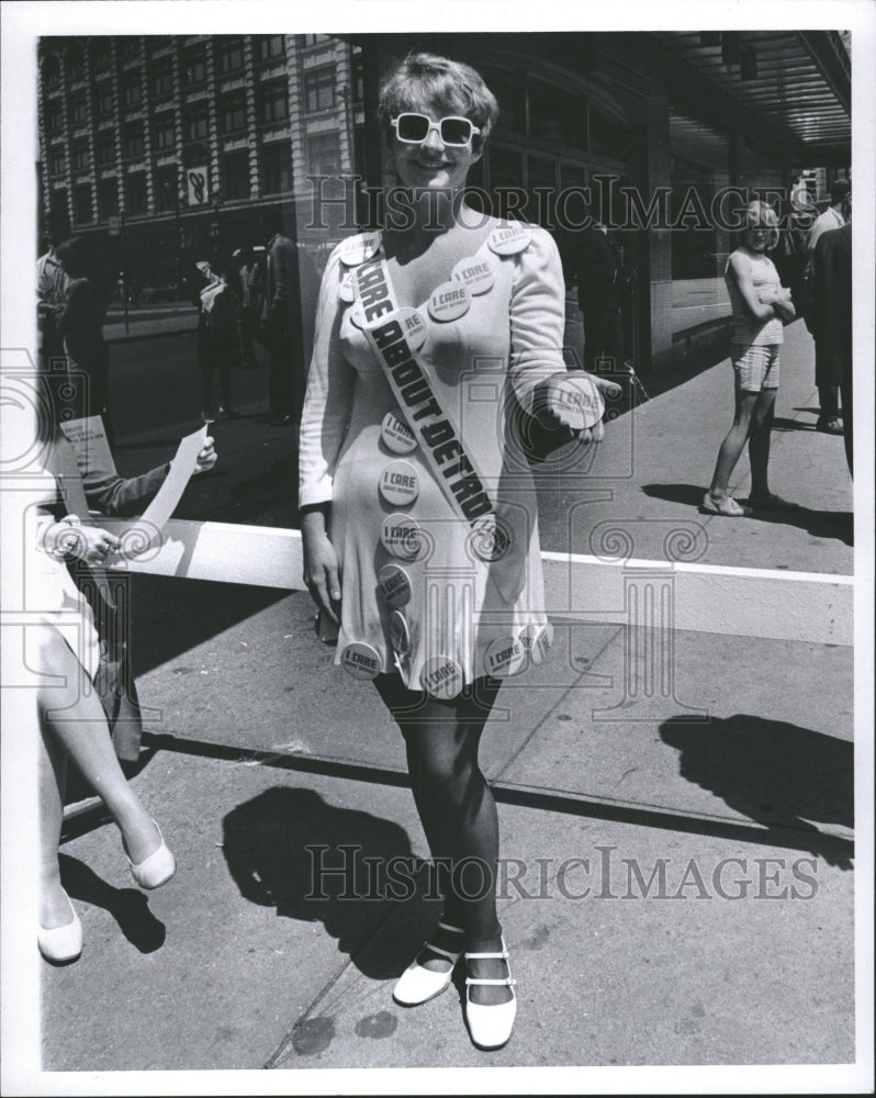 1969 I Care About Detroit Say Connie Gale - Historic Images