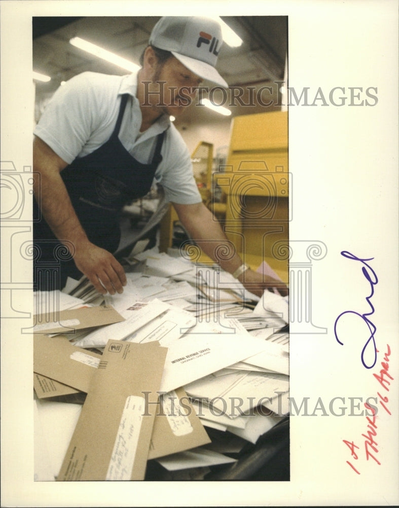 1987 Sorting of Income tax Documents at P.O - Historic Images