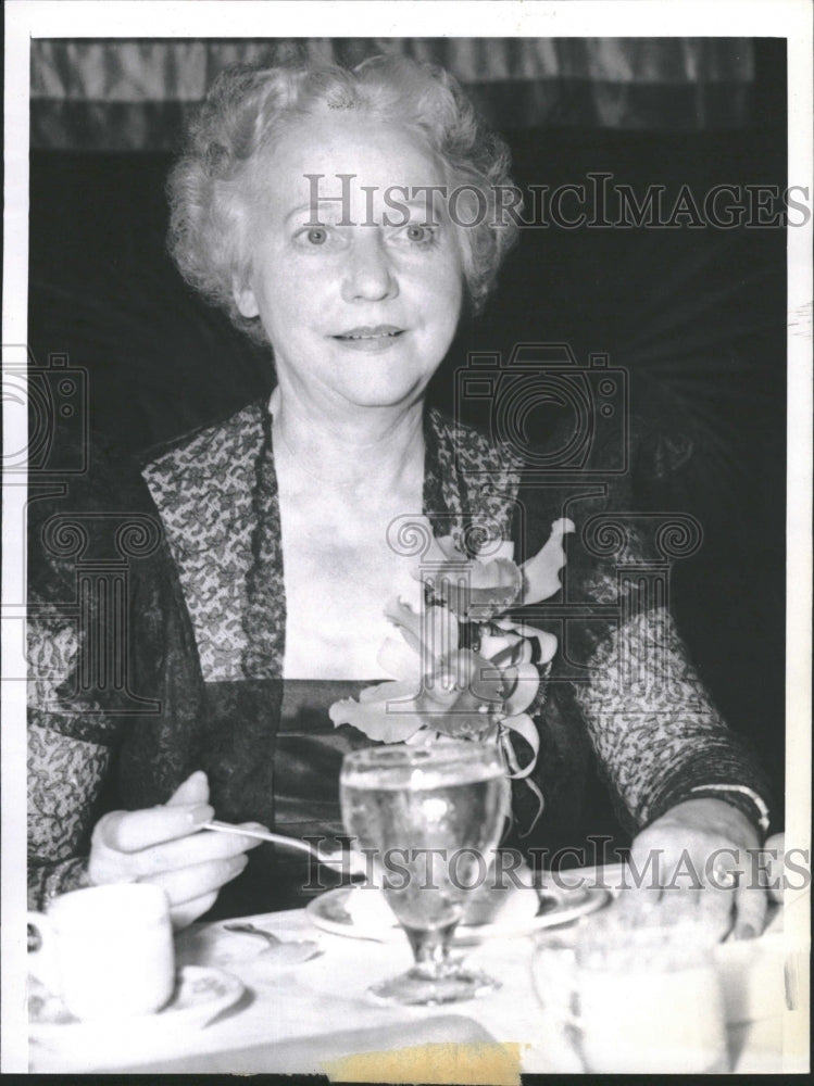 1943 Edward Rickenbacker Honor Guest Assn - Historic Images