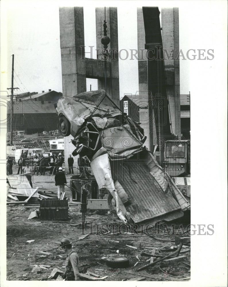 1982 Cline Avenue Ramp Collapse E Chicago - Historic Images