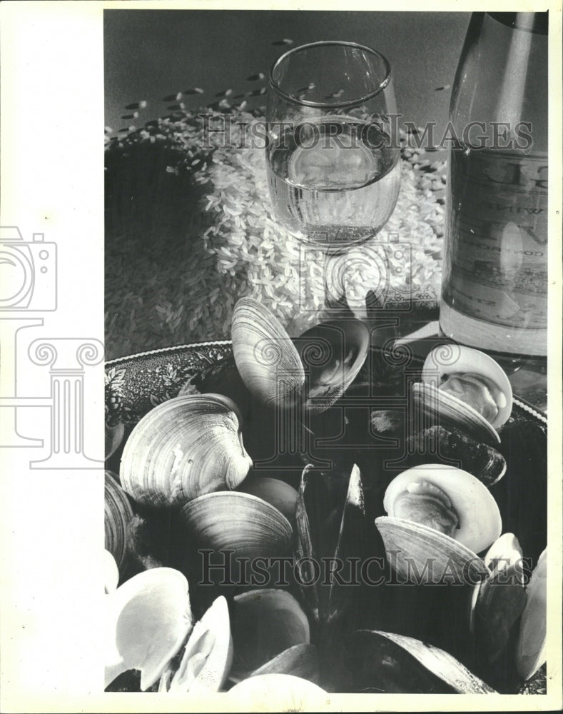 1986 Mussels Rice Wine Partners Project - Historic Images