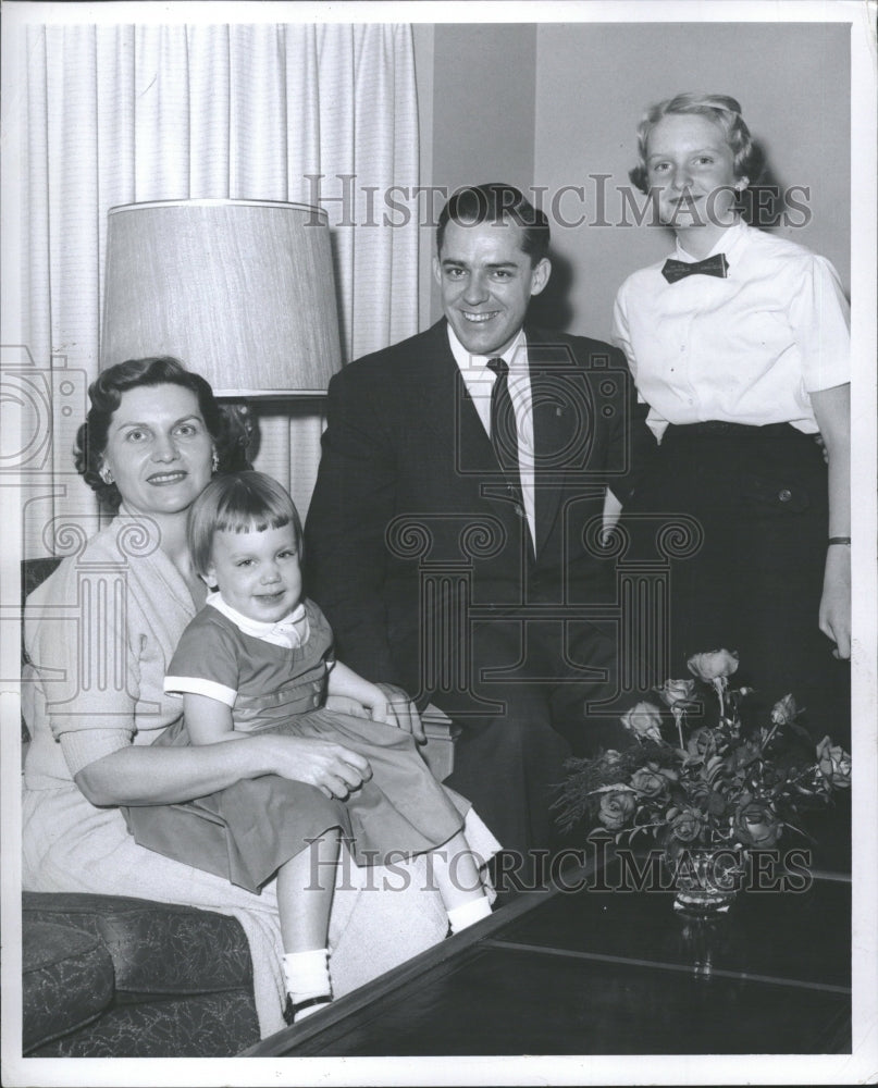 1956 MI Congressman Bromfield and Family - Historic Images