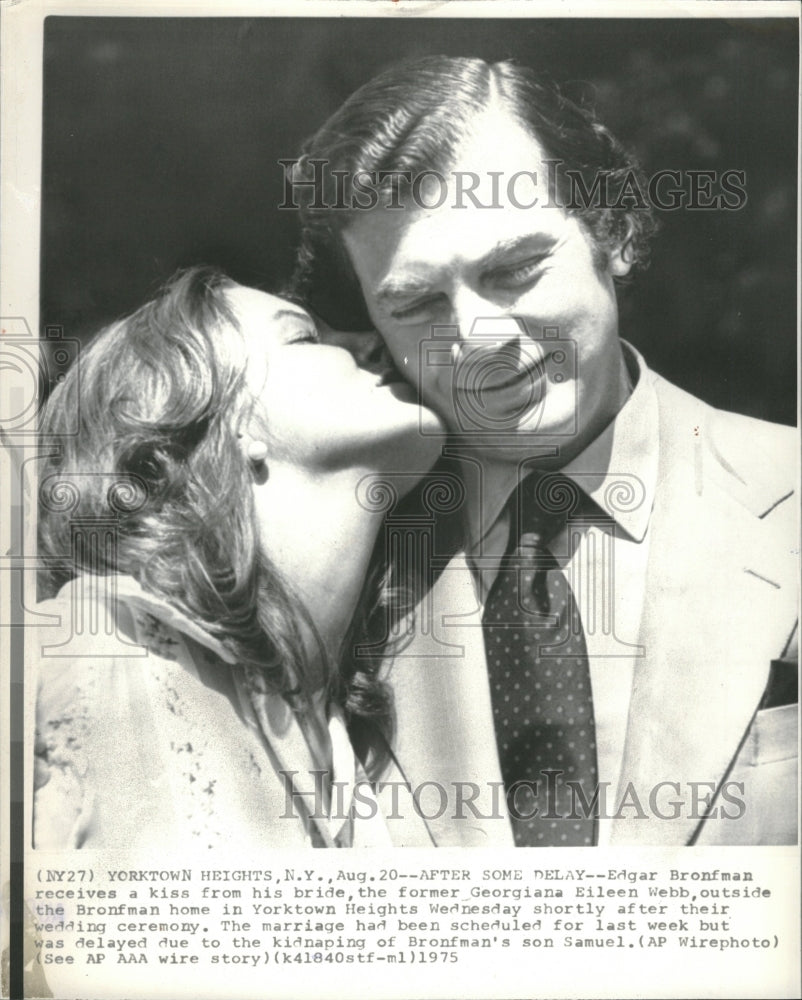 1975 Edgar Bronfman Bride Eileen Webb Form - Historic Images