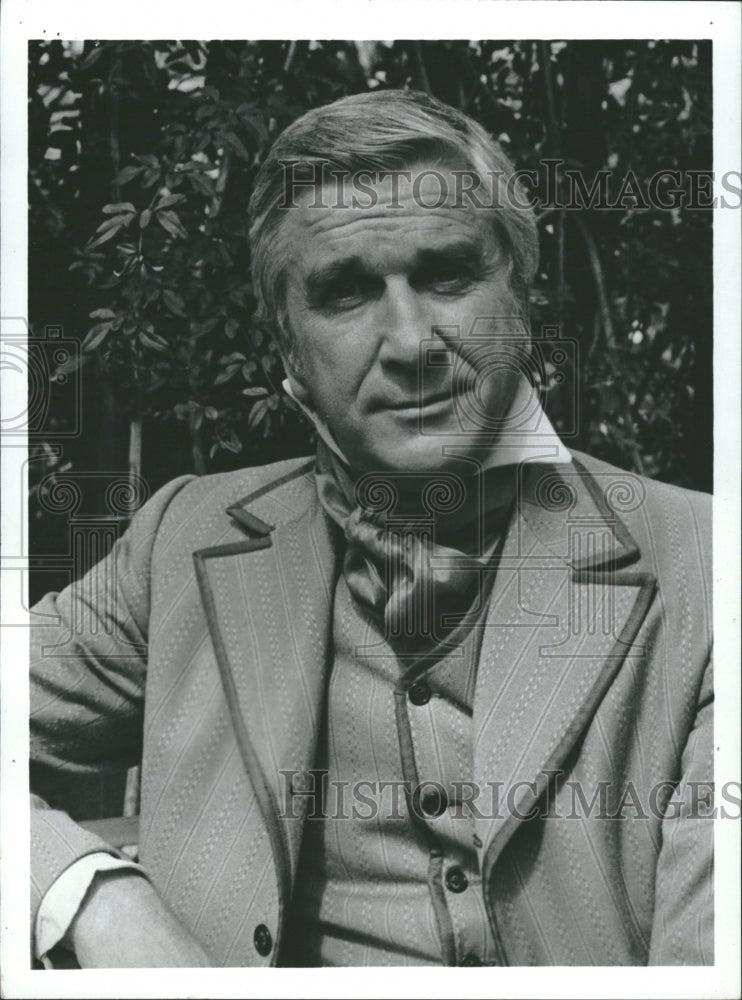 1974 Leslie William Nielsen Actor Comedian - Historic Images