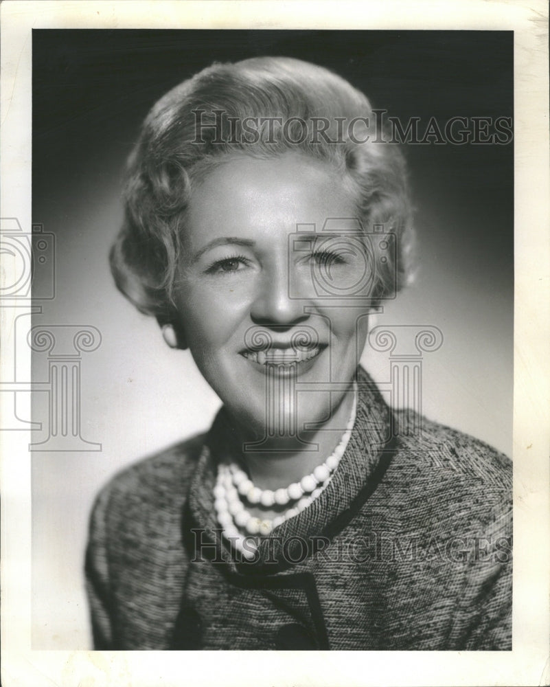 1962 Mrs. Lydon Wild Chicago Volunteer - Historic Images