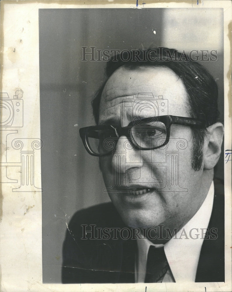 1976 Alderman Paul Wigoda Closeup - Historic Images