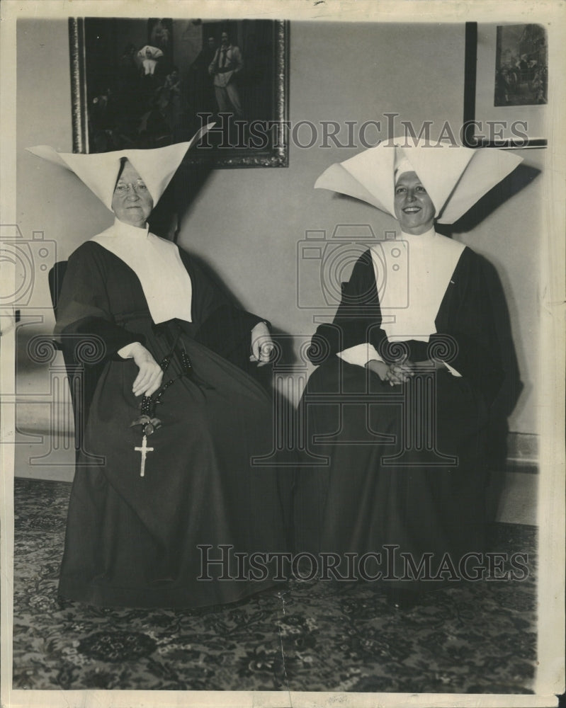 1940 Sister Madeline Morris Veronique - Historic Images