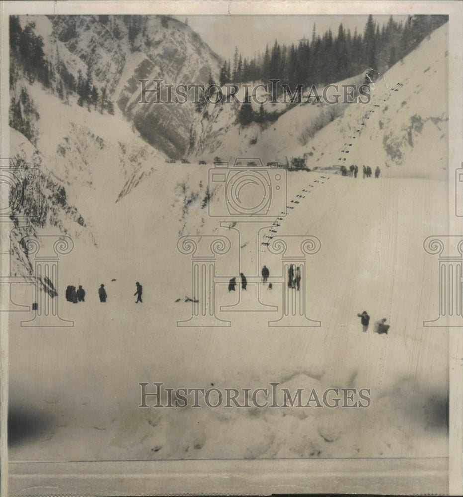1963 Rev Marvin Hudson Colorado Avalanche - Historic Images