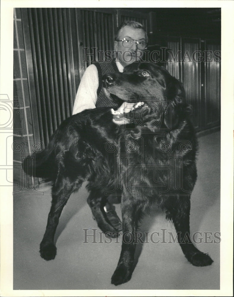 1988 Director Of Commission Animal Care - Historic Images