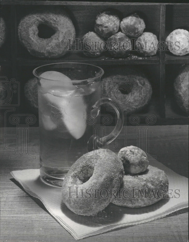 1975 Grandmothers Apple Sauce Donuts - Historic Images