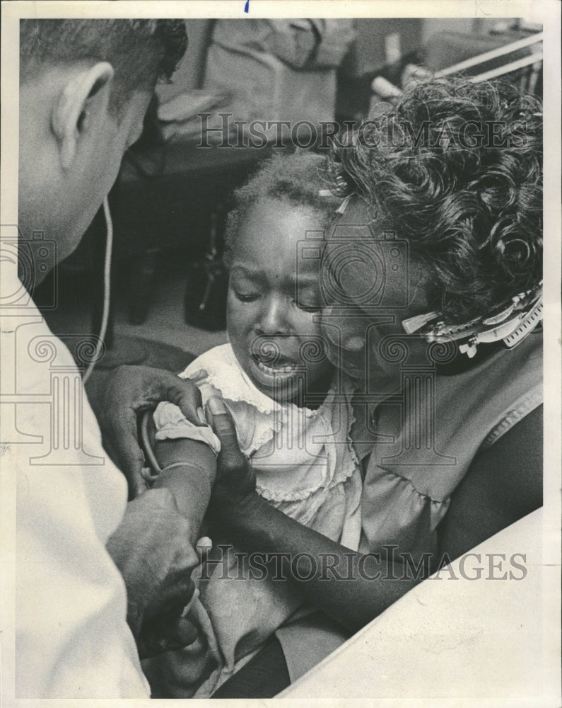 1978 Lead Poisoning Blood Test Chicago - Historic Images