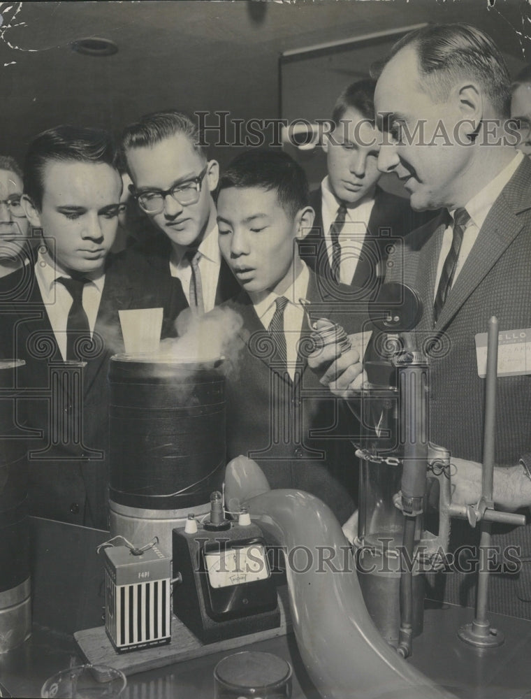 1962 RJ Szara Cryogenics Engineer Chicago - Historic Images