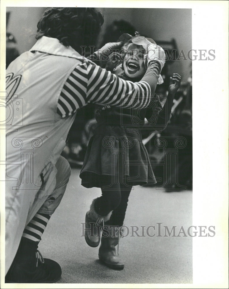 1983 Jamie Anderson Ronald McDonald Palsy - Historic Images