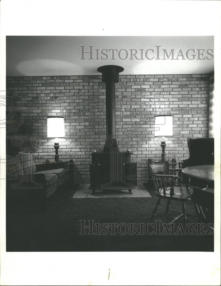 1971 Antique Style Family Room Patio Model - Historic Images