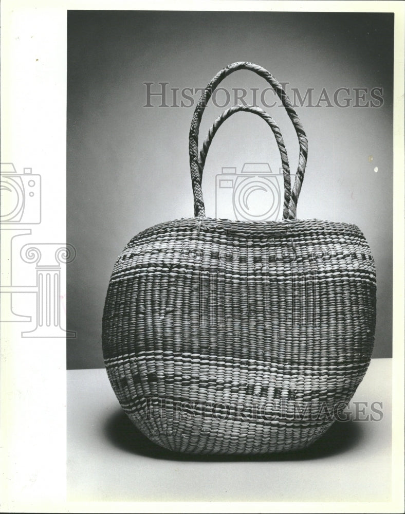 1983 Mexican Shopping Woven Basket - Historic Images