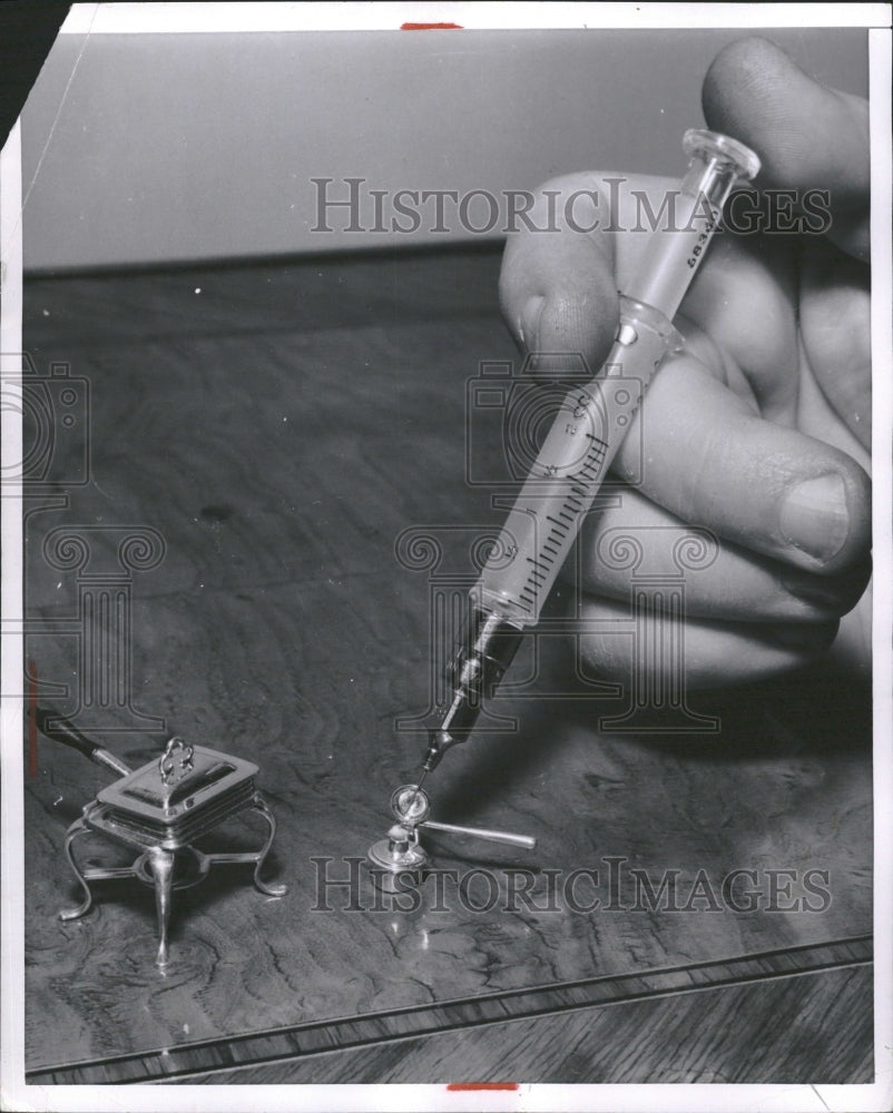 1952 Marvels Miniature Hypodermic Needle - Historic Images