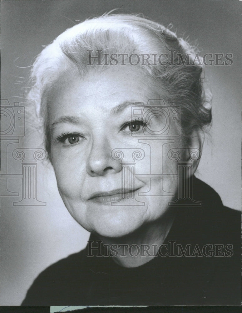 1978 Polly Rowles Actress Show Off Meadow - Historic Images