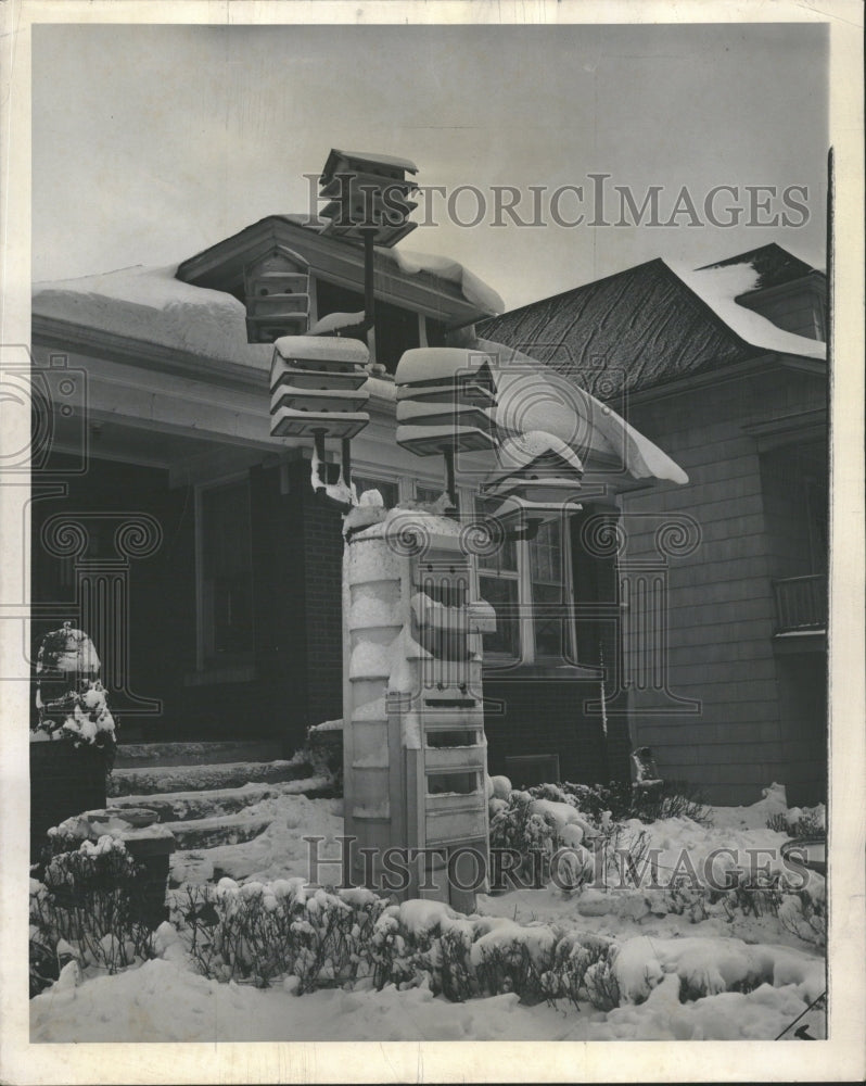 1961 David Brown Twoering Bird Feeder Snow - Historic Images