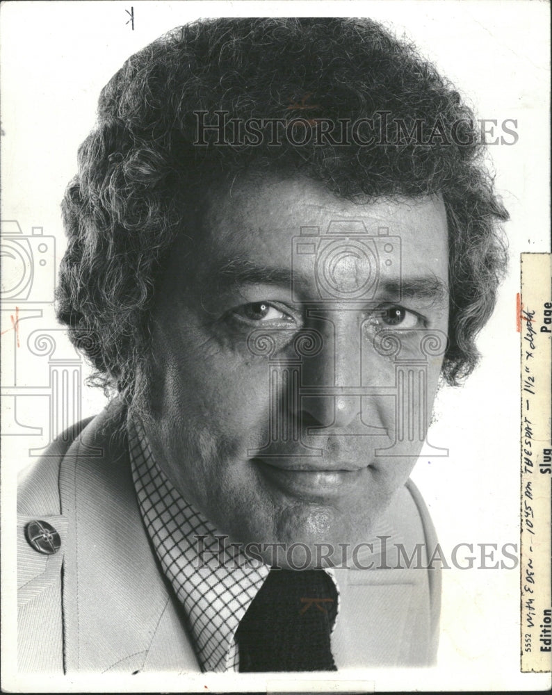 1977 John Kelly television news caster host - Historic Images