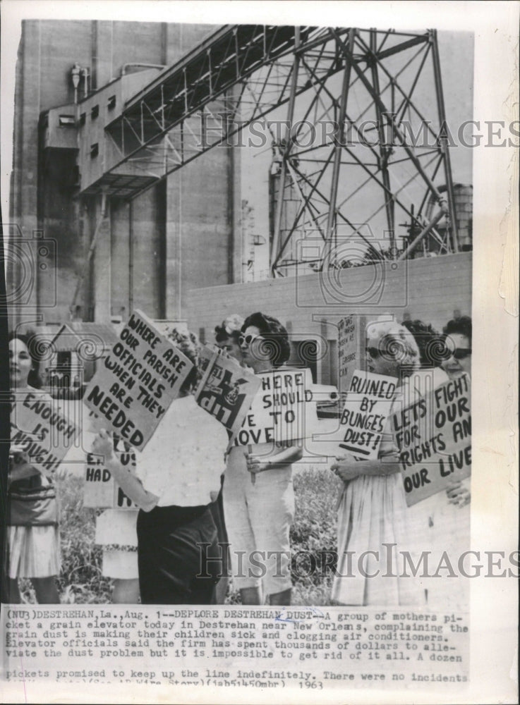 1963 Deplore Destrehan Dust Grain Elevator - Historic Images