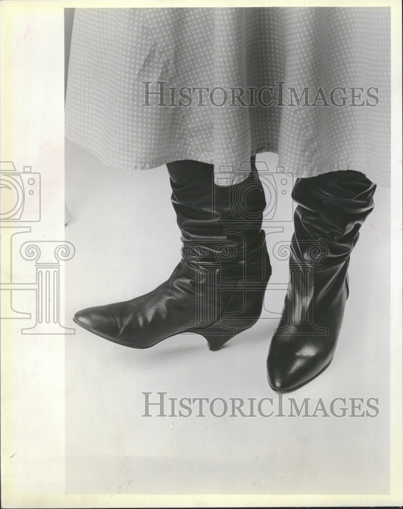 1983 Boot Women Footwear Covers Foot Ankle - Historic Images