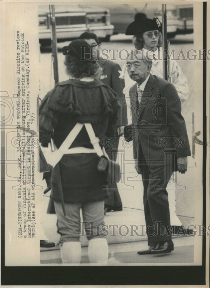 1975 Emperor Hirohito Virginia militia - Historic Images