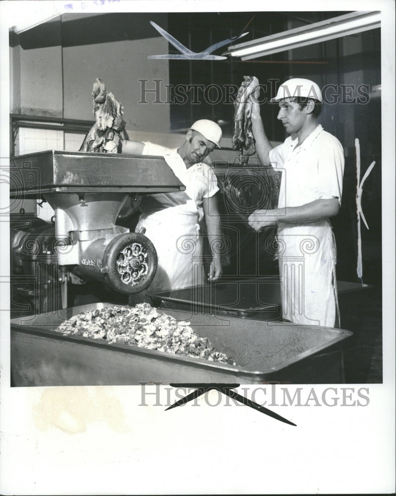 1975 Jaworski Sauvage Chef Hotels - Historic Images