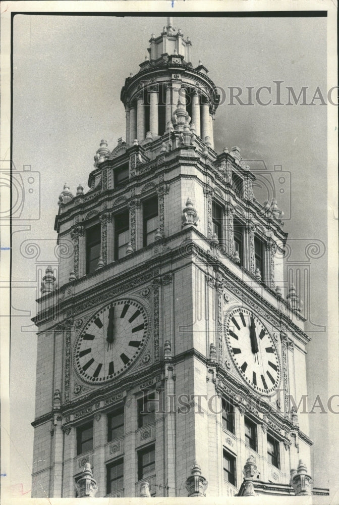 1976 Wrigley Building Clocks Stopped - Historic Images