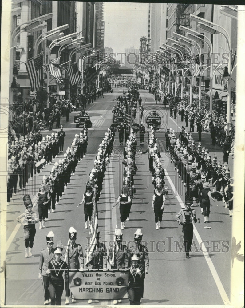 1964 Memorial Day Parade Valley High School - Historic Images