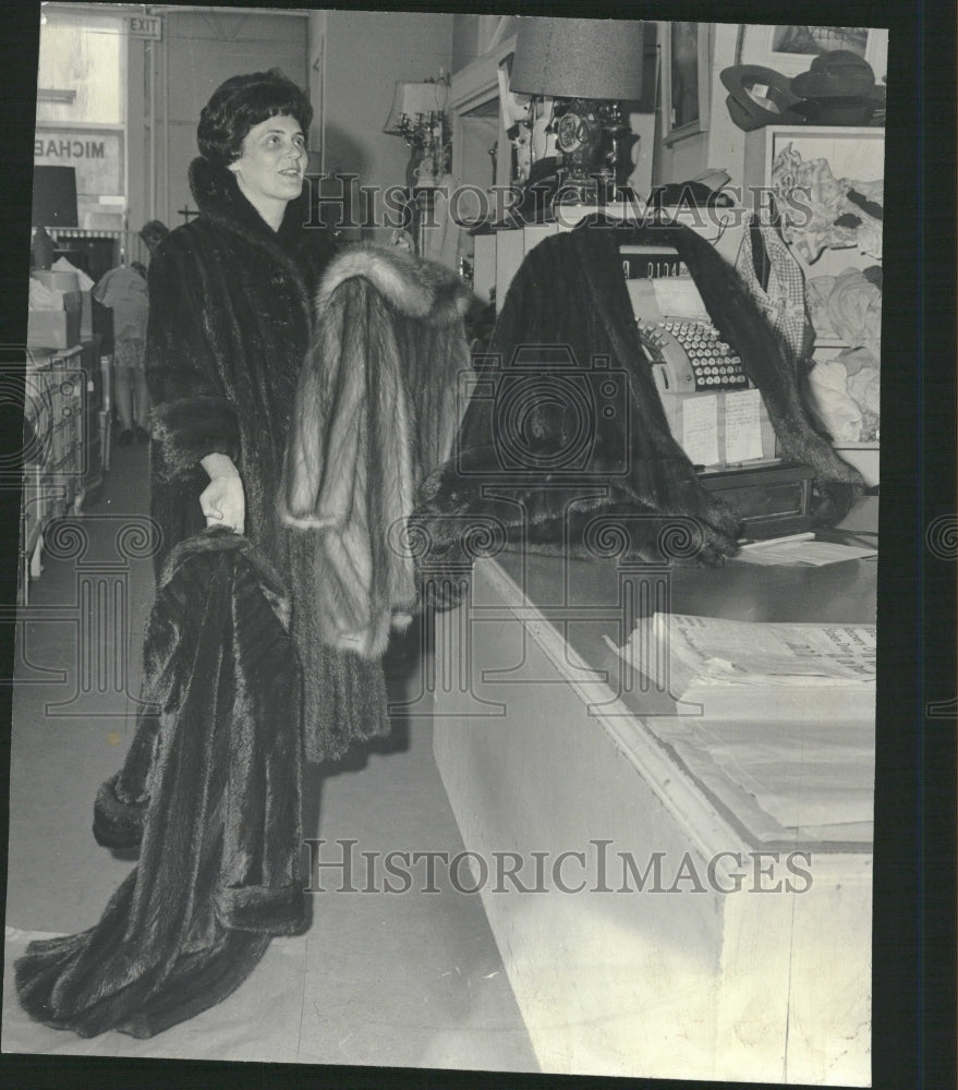 1964 Mrs. Adler Shows Expensive Donations - Historic Images