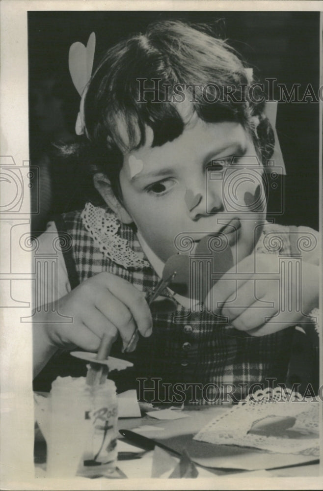 1962 Nancy Lorton student peoria tongue - Historic Images