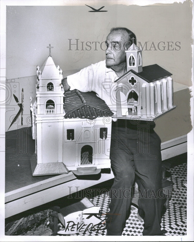 1960 Harry Marquez Senior Citizens Club - Historic Images