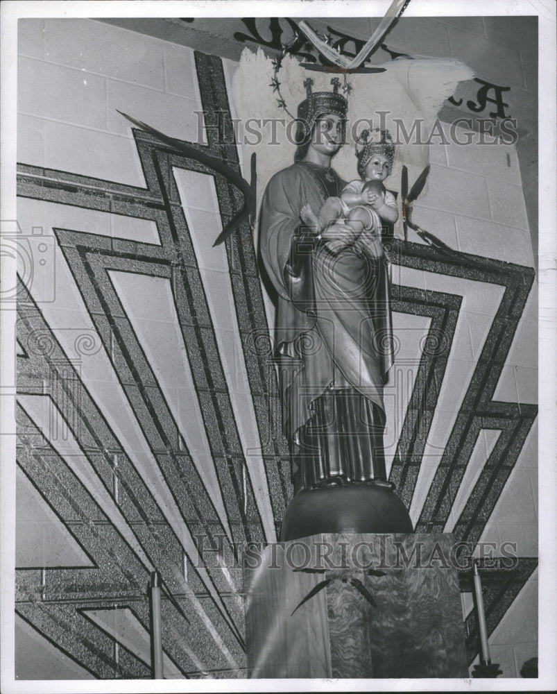 1957 Angel Statue St Jerome Catholic Church - Historic Images