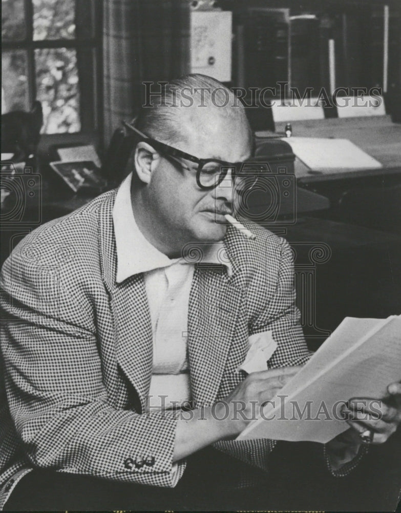 1953 Don Quinn Author Writer Fibber Mcgee - Historic Images