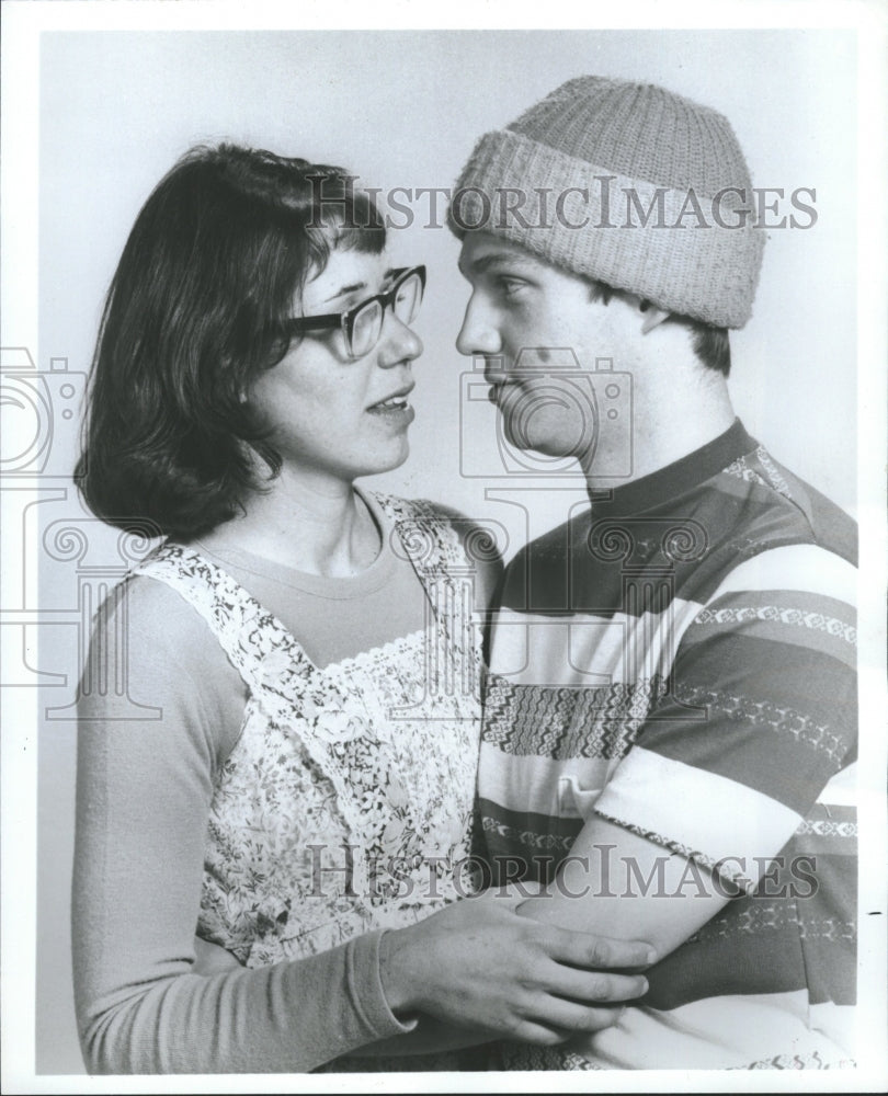 1979 Richard Thomas Julie Kavner CBS - Historic Images