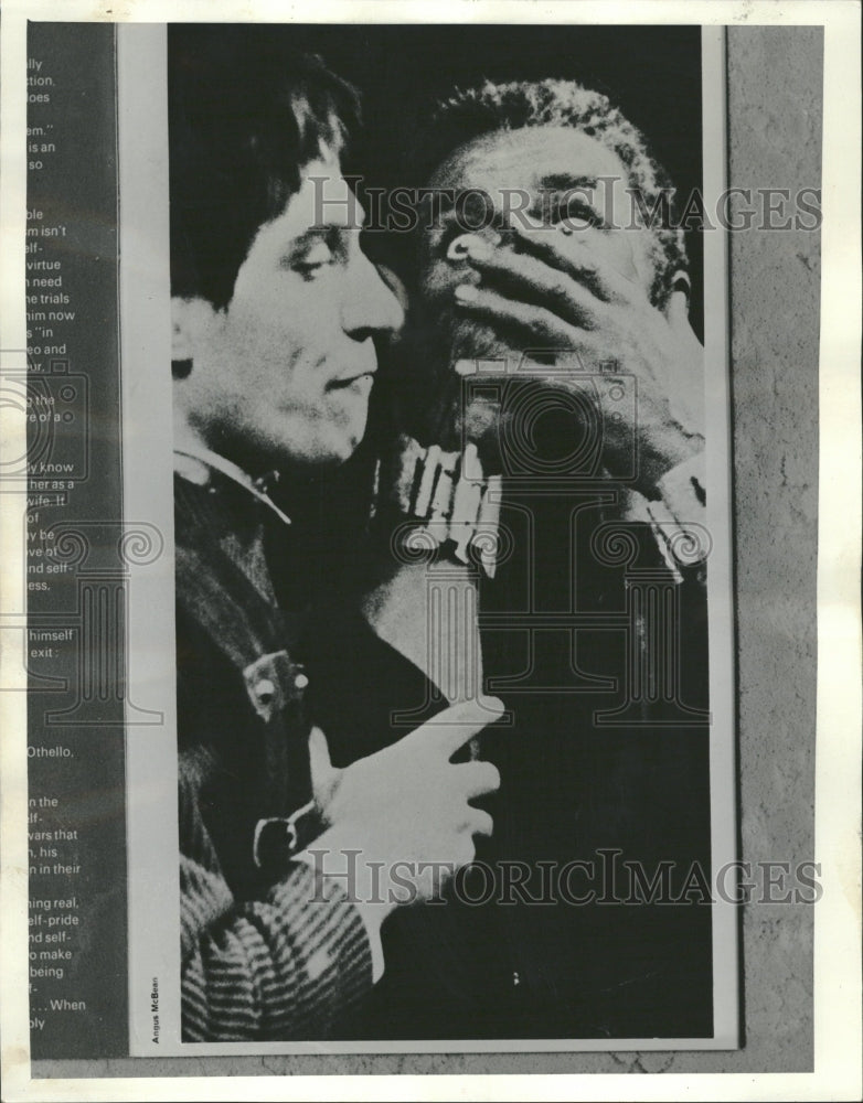 1964 Oliver Othello writhes Frank Finlay - Historic Images