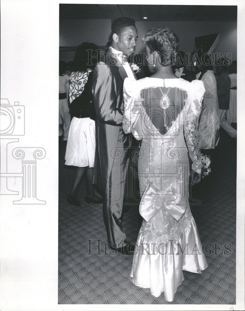 1989 Proviso Prom Shantelle Hudson - Historic Images