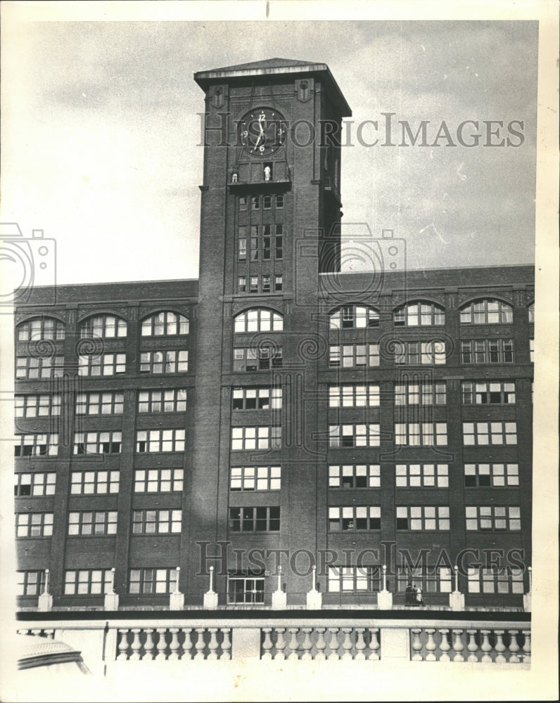 1963 Steeplejack Traffic Court Building - Historic Images